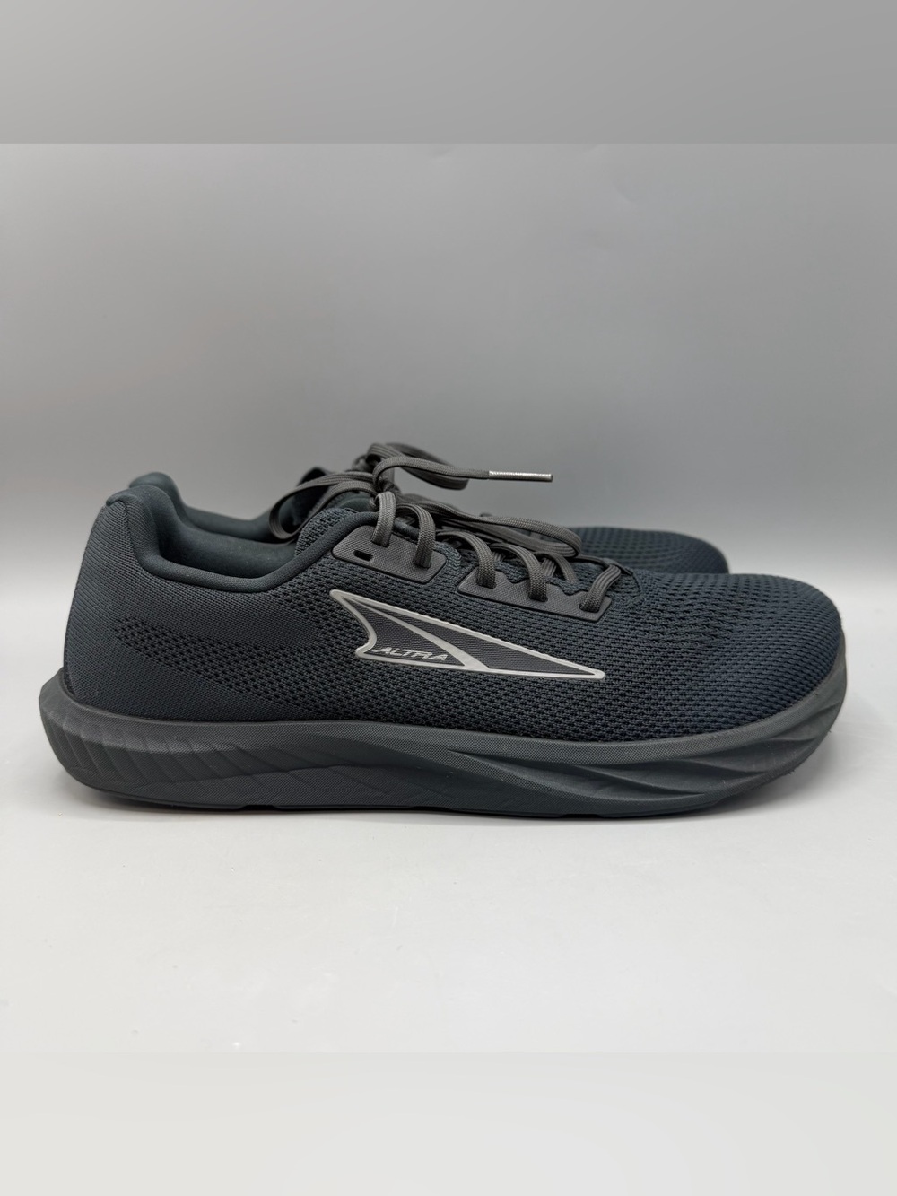 Altra Mens Escalante 4 AL0A85NE001 Black Running Shoes Sneakers Size 8.5